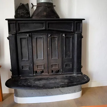 Enjoyable Location In Old House, Maggiore Castelveccana