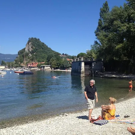 Apartment Enjoyable Location In Old House, Maggiore Castelveccana