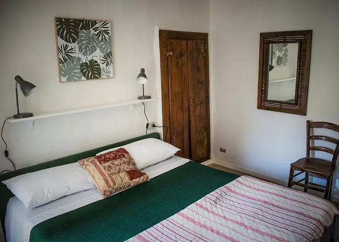 דירה Enjoyable Location In Old House, Maggiore