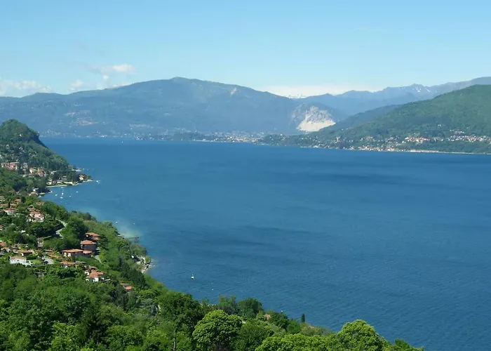 아파트 Enjoyable Location In Old House, Maggiore *