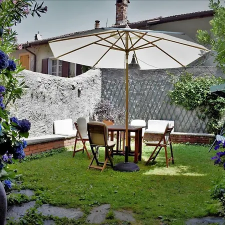 Enjoyable Location In Old House, Maggiore