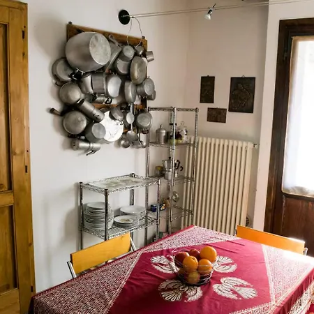 Enjoyable Location In Old House, Maggiore Castelveccana