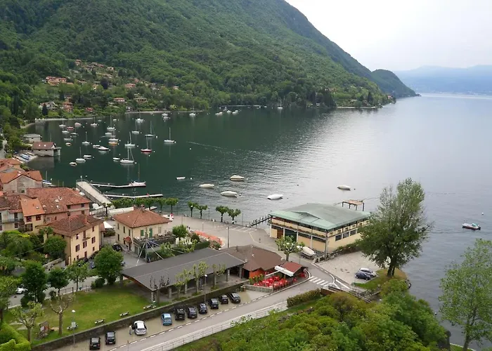 Enjoyable Location In Old House, Maggiore Daire Castelveccana